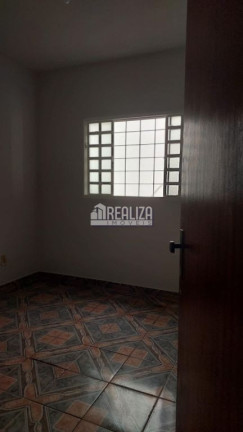 Imagem Casa com 3 Quartos à Venda, 200 m² em Conjunto Manoel Mendes - Uberaba Imagem Casa com 3 Quartos à Venda, 200 m² em Conjunto Manoel Mendes - Uberaba
