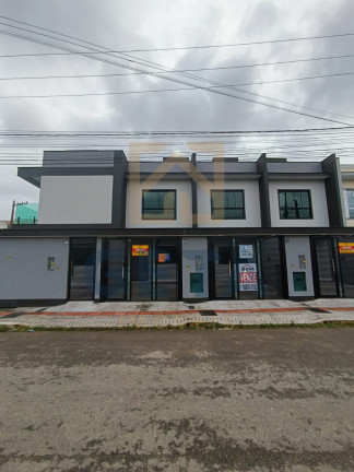 Sobrado à Venda,  em Rio Pequeno - Camboriú