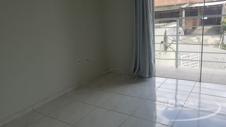 Imagem Casa com 2 Quartos à Venda, 63 m² em Jarivatuba - Joinville