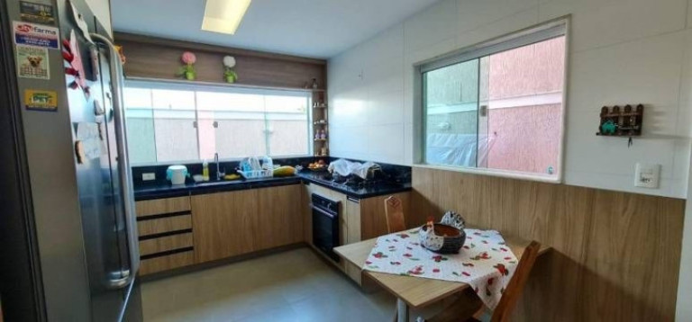 Imagem Casa com 3 Quartos à Venda, 280 m² em Jacarepaguá - Rio De Janeiro