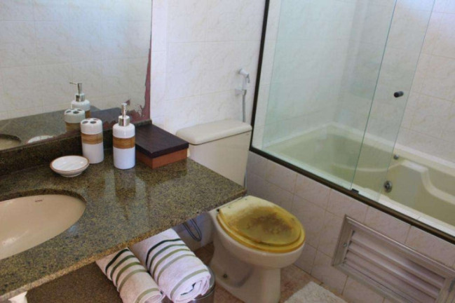 Imagem Apartamento com 3 Quartos à Venda, 153 m² em Braga - Cabo Frio Imagem Apartamento com 3 Quartos à Venda, 153 m² em Braga - Cabo Frio