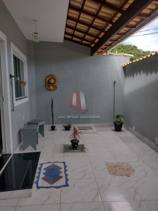 Imagem Casa de Condomínio com 2 Quartos à Venda, 80 m² em Cabo Frio