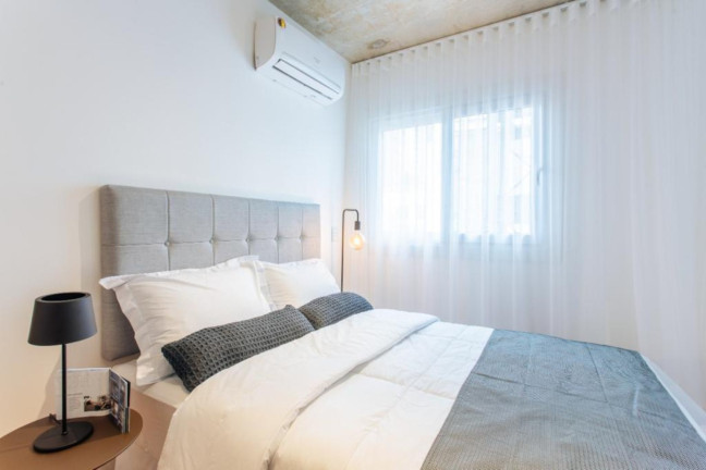 Imagem Apartamento com 2 Quartos à Venda, 110 m² em Jardim Europa - Porto Alegre