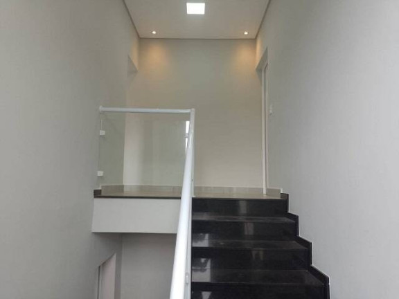 Imagem Casa com 3 Quartos à Venda, 280 m² em Colina (caucaia Do Alto) - Cotia Imagem Casa com 3 Quartos à Venda, 280 m² em Colina (caucaia Do Alto) - Cotia