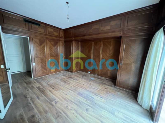 Imagem Apartamento com 4 Quartos à Venda, 400 m² em Copacabana - Rio De Janeiro Imagem Apartamento com 4 Quartos à Venda, 400 m² em Copacabana - Rio De Janeiro