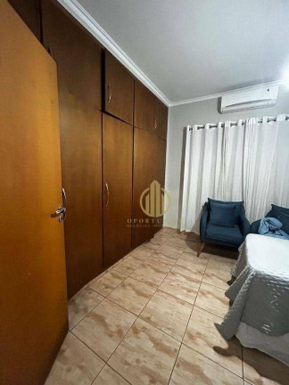 Imagem Casa com 3 Quartos à Venda, 173 m² em Sumarezinho - Ribeirão Preto Imagem Casa com 3 Quartos à Venda, 173 m² em Sumarezinho - Ribeirão Preto