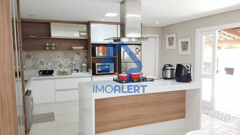 Imagem Casa com 1 Quarto à Venda, 200 m² em Coqueiros - Florianópolis Imagem Casa com 1 Quarto à Venda, 200 m² em Coqueiros - Florianópolis