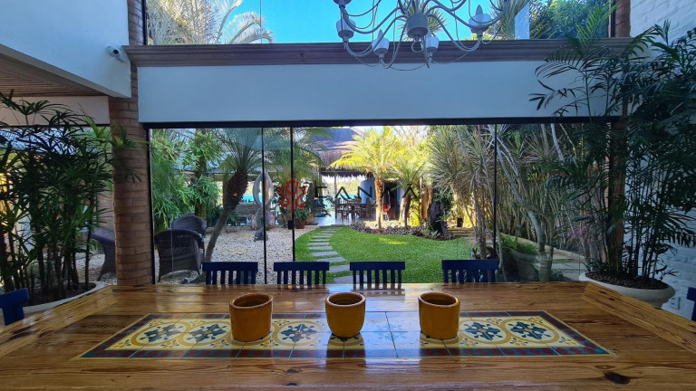 Imagem Casa com 6 Quartos à Venda, 880 m² em Ferradura - Armação Dos Búzios Imagem Casa com 6 Quartos à Venda, 880 m² em Ferradura - Armação Dos Búzios