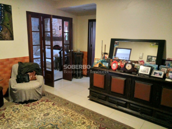 Imagem Casa com 4 Quartos à Venda, 5.700 m² em Carlos Guinle - Teresópolis
