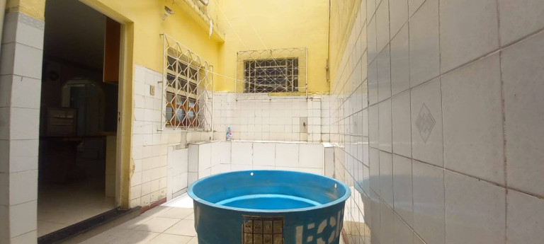 Imagem Casa com 4 Quartos para Alugar, 300 m² em Adrianópolis - Manaus Imagem Casa com 4 Quartos para Alugar, 300 m² em Adrianópolis - Manaus