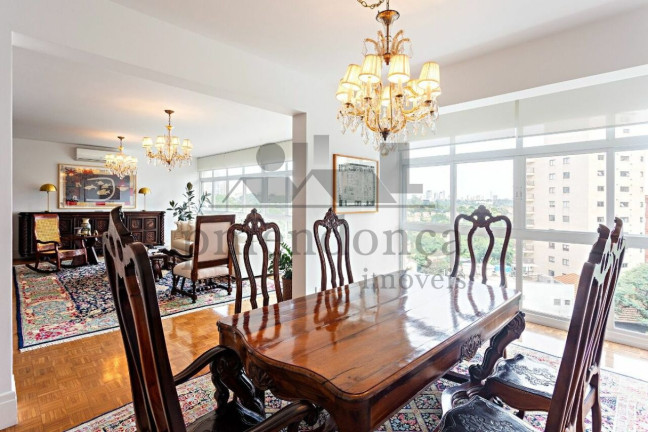 Imagem Apartamento com 3 Quartos à Venda, 230 m² em Consolação - São Paulo Imagem Apartamento com 3 Quartos à Venda, 230 m² em Consolação - São Paulo