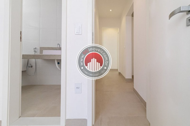 Imagem Apartamento com 4 Quartos à Venda, 155 m² em Lagoa - Rio De Janeiro Imagem Apartamento com 4 Quartos à Venda, 155 m² em Lagoa - Rio De Janeiro