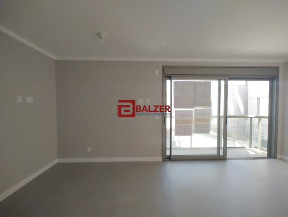 Imagem Apartamento com 3 Quartos à Venda, 132 m² em Centro - Florianópolis Imagem Apartamento com 3 Quartos à Venda, 132 m² em Centro - Florianópolis