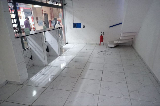 Imagem Sala Comercial à Venda, em Centro Histórico - Porto Alegre Imagem Sala Comercial à Venda, em Centro Histórico - Porto Alegre