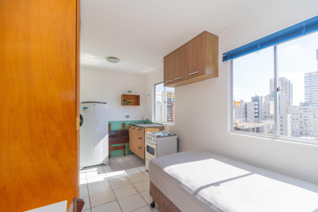Imagem Apartamento com 1 Quarto para Alugar, 18 m² em Centro - Curitiba