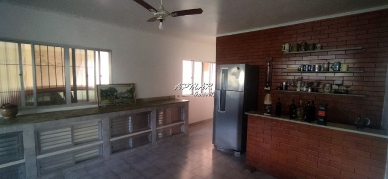 Imagem Casa com 4 Quartos para Alugar, em Solemar - Praia Grande Imagem Casa com 4 Quartos para Alugar, em Solemar - Praia Grande