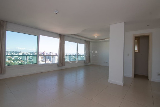 Imagem Apartamento com 3 Quartos à Venda, 123 m² em Petrópolis - Porto Alegre Imagem Apartamento com 3 Quartos à Venda, 123 m² em Petrópolis - Porto Alegre