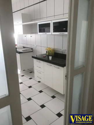 Imagem Casa com 3 Quartos à Venda, 360 m² em Jacareí Imagem Casa com 3 Quartos à Venda, 360 m² em Jacareí