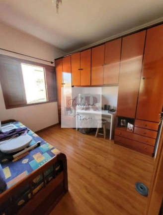 Imagem Casa com 3 Quartos à Venda, 225 m² em São Paulo Imagem Casa com 3 Quartos à Venda, 225 m² em São Paulo