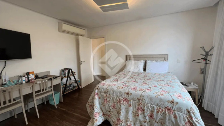 Imagem Casa com 4 Quartos à Venda, 533 m² em Condomínio Jardins Milão - Goiânia Imagem Casa com 4 Quartos à Venda, 533 m² em Condomínio Jardins Milão - Goiânia