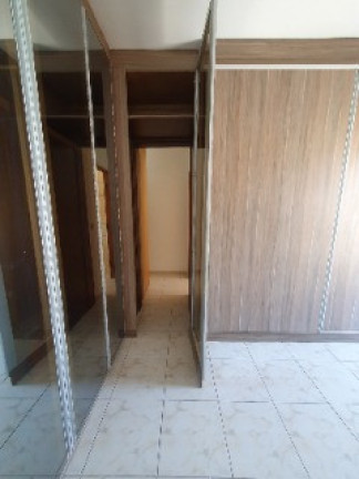 Imagem Sobrado com 4 Quartos à Venda,  em Jardim Las Vegas - Santo André