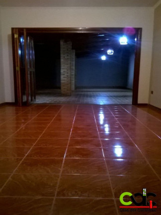 Imagem Sobrado com 3 Quartos à Venda, 180 m² em Jardim Itamaraty Ii - Pocos De Caldas