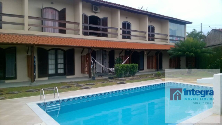 Casa com 2 Quartos à Venda, 114 m² em Jardim Casa Branca - Caraguatatuba