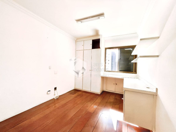 Imagem Apartamento com 3 Quartos à Venda, 133 m² em Aclimação - São Paulo Imagem Apartamento com 3 Quartos à Venda, 133 m² em Aclimação - São Paulo