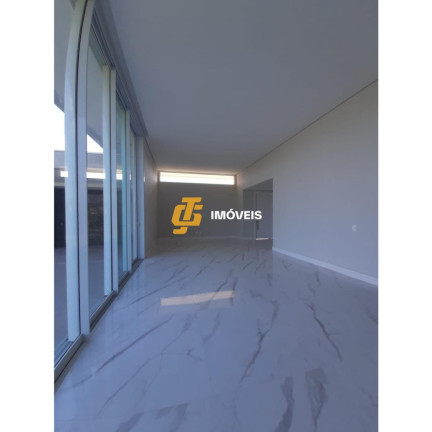 Imagem Casa com 4 Quartos à Venda, 370 m² em Centro - Camboriú Imagem Casa com 4 Quartos à Venda, 370 m² em Centro - Camboriú