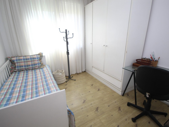 Imagem Imóvel com 3 Quartos à Venda, em Jardim Europa - Porto Alegre Imagem Imóvel com 3 Quartos à Venda, em Jardim Europa - Porto Alegre