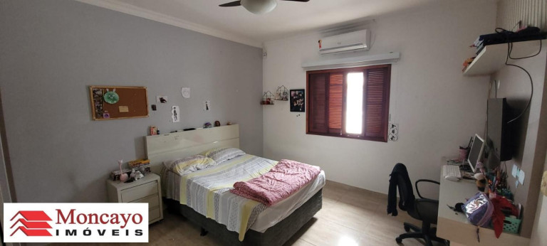 Imagem Sobrado com 5 Quartos à Venda, 372 m² em Indaiá - Caraguatatuba Imagem Sobrado com 5 Quartos à Venda, 372 m² em Indaiá - Caraguatatuba