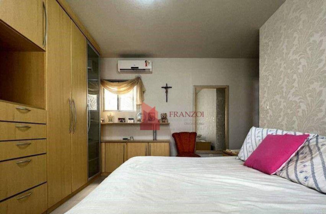 Imagem Casa com 3 Quartos à Venda, 252 m² em Fazenda - Itajaí