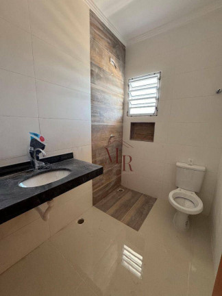 Imagem Casa com 2 Quartos à Venda, 50 m² em Jardim Alice - Praia Grande Imagem Casa com 2 Quartos à Venda, 50 m² em Jardim Alice - Praia Grande