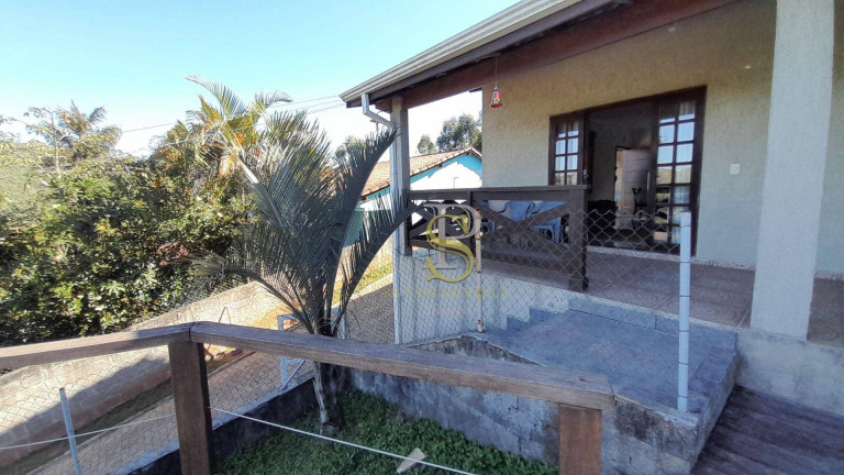 Imagem Casa com 3 Quartos à Venda, 196 m² em Terra Preta - Mairiporã Imagem Casa com 3 Quartos à Venda, 196 m² em Terra Preta - Mairiporã