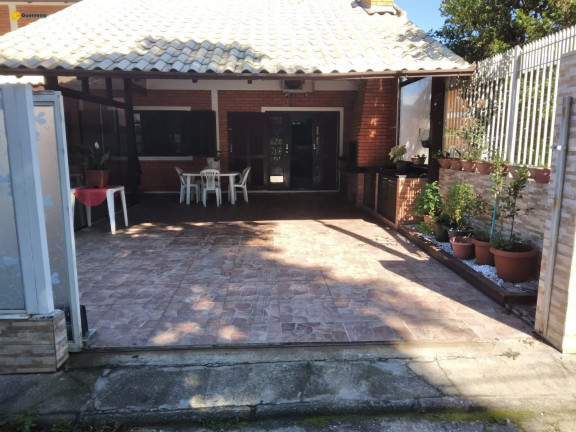 Imagem Casa com 3 Quartos à Venda, 247 m² em Cachoeira Do Bom Jesus - Florianópolis