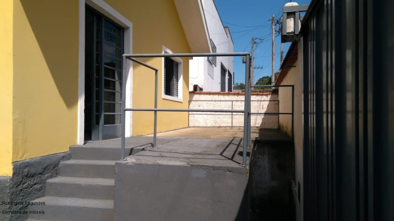 Imagem Casa com 3 Quartos à Venda, 200 m² em Jardim Country Club - Poços De Caldas