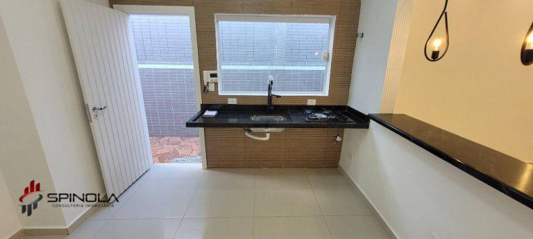 Imagem Casa com 2 Quartos à Venda, 88 m² em Caiçara - Praia Grande Imagem Casa com 2 Quartos à Venda, 88 m² em Caiçara - Praia Grande