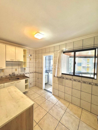Imagem Apartamento com 3 Quartos à Venda, 110 m² em Centro - Balneário Camboriú Imagem Apartamento com 3 Quartos à Venda, 110 m² em Centro - Balneário Camboriú