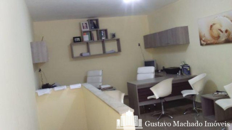 Imagem Imóvel com 3 Quartos à Venda, 100 m² em Laranjal - Volta Redonda