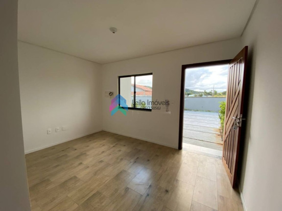 Casa com 2 Quartos à Venda, 79 m² em Escolinha - Guaramirim