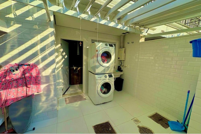 Imagem Casa de Condomínio com 4 Quartos à Venda, 224 m² em Recreio Dos Bandeirantes - Rio De Janeiro