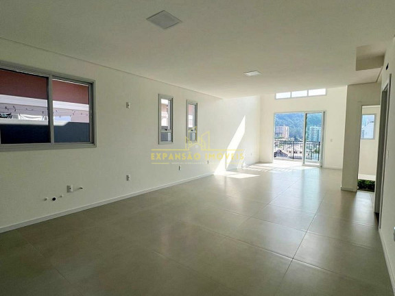 Imagem Casa com 3 Quartos à Venda, 208 m² em Pedra Branca - Palhoça Imagem Casa com 3 Quartos à Venda, 208 m² em Pedra Branca - Palhoça