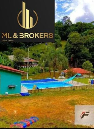 Imagem Imóvel com 3 Quartos à Venda, 26.000 m² em Quitandinha - Quitandinha