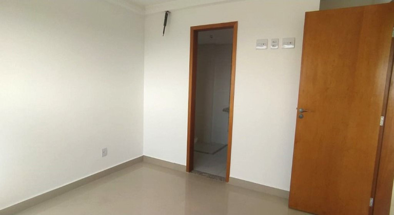 Imagem Apartamento com 3 Quartos à Venda, 74 m² em Vila Rosa - Goiânia