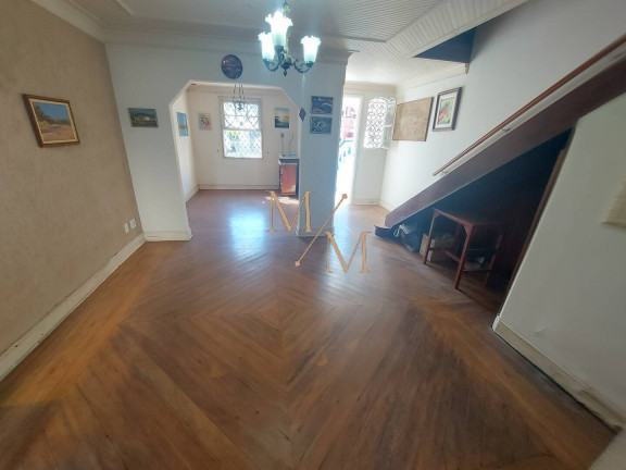 Imagem Casa com 3 Quartos à Venda, 109 m² em Gonzaga - Santos