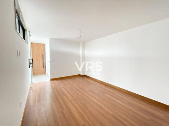 Imagem Casa com 4 Quartos à Venda, 160 m² em Tijuca - Teresópolis Imagem Casa com 4 Quartos à Venda, 160 m² em Tijuca - Teresópolis
