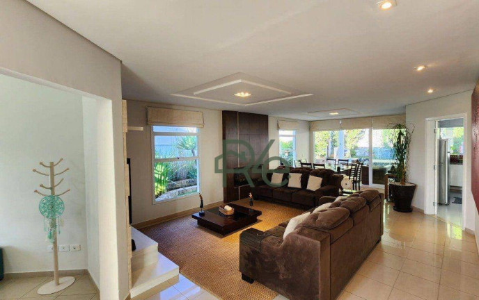 Imagem Casa com 4 Quartos à Venda, 398 m² em Golf Village - Carapicuíba Imagem Casa com 4 Quartos à Venda, 398 m² em Golf Village - Carapicuíba