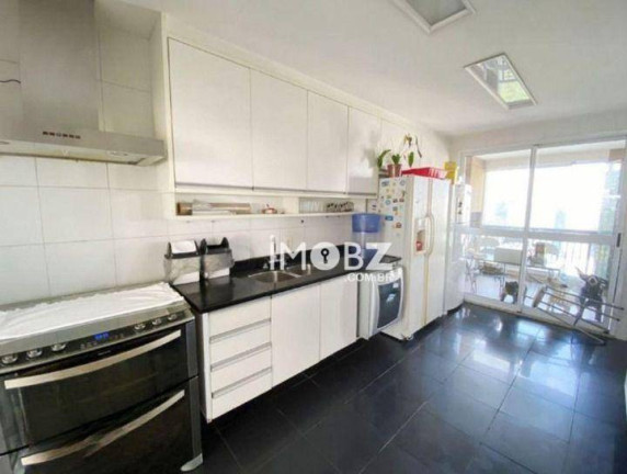 Imagem Imóvel com 3 Quartos à Venda, 196 m² em Vila Andrade - São Paulo