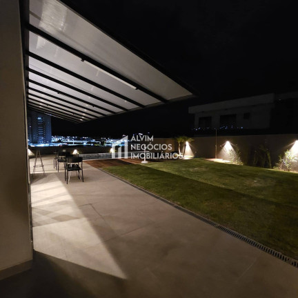 Imagem Sobrado com 5 Quartos à Venda, 600 m² em Urbanova - São José Dos Campos
