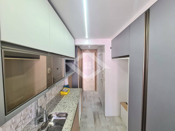 Imagem Apartamento com 3 Quartos à Venda, 180 m² em Copacabana - Rio De Janeiro Imagem Apartamento com 3 Quartos à Venda, 180 m² em Copacabana - Rio De Janeiro